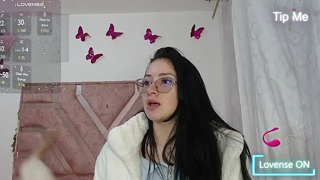 Angel-Hott  online show from June 23, 2026, 3:26 am