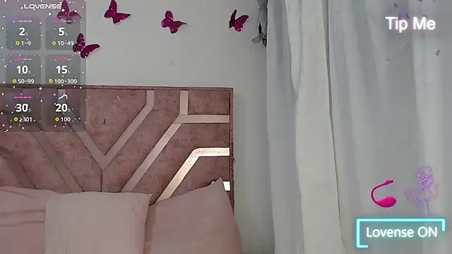 Angel-Hott  online show from June 27, 2026, 3:44 am