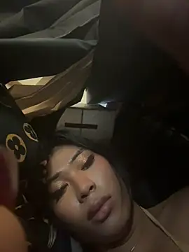 hugecock tamira online show from June 30, 2026, 2:12 am