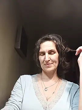 Snapshot of Alene_Lorrie chatting on May 24, 2026, 8:36 pm Alene Lorrie online show from May 24, 2026, 8:36 pm