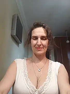 Snapshot of Alene_Lorrie chatting on May 26, 2026, 12:01 pm Alene Lorrie online show from May 26, 2026, 12:01 pm