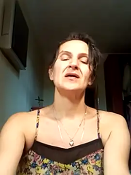 Alene Lorrie online show from July 8, 2026, 12:31 pm