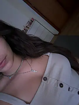 Candy lyx online show from June 30, 2026, 2:40 pm