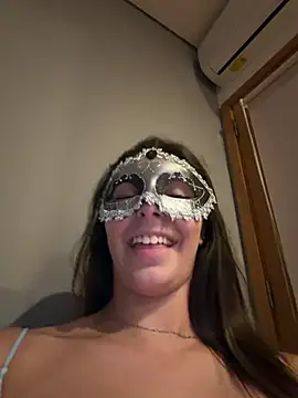 Candy lyx online show from July 7, 2026, 10:03 pm