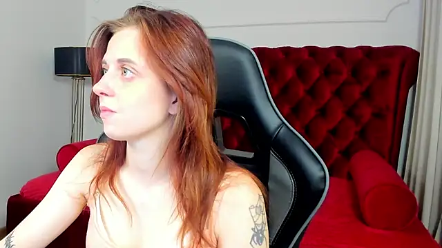 FreyaVeys online show from July 12, 2026, 5:20 am