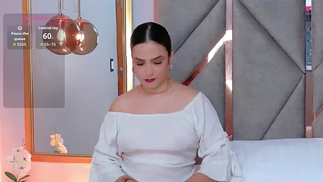 Laurent-Rose online show from July 3, 2026, 1:28 pm