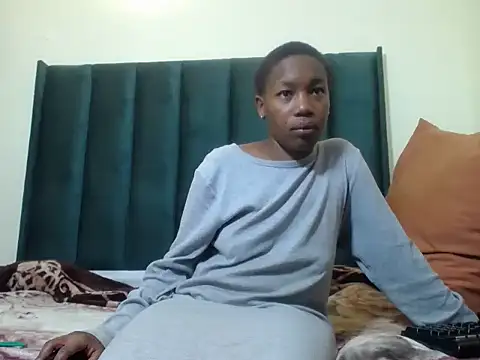 TypicalBaddiex online show from May 26, 2026, 12:01 pm