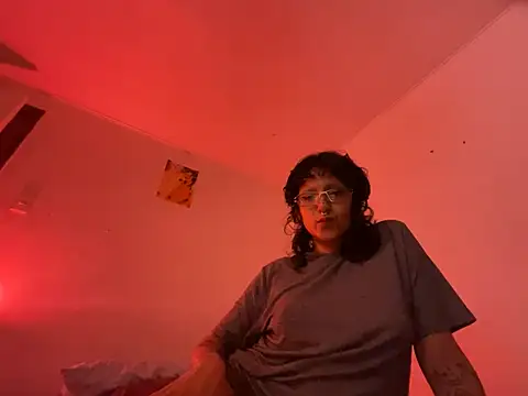 zoe secrets online show from June 27, 2026, 12:48 am