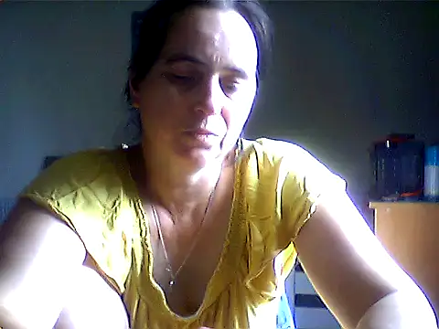 Snapshot of AniaCool77 chatting on June 17, 2026, 10:28 am AniaCool77 online show from June 17, 2026, 10:28 am