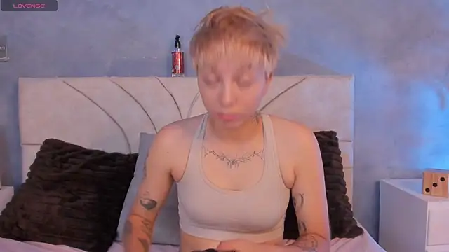 vane grey online show from July 10, 2026, 6:21 pm