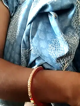 Snapshot of maya-jan chatting on May 22, 2026, 4:30 am maya-jan online show from May 22, 2026, 4:30 am