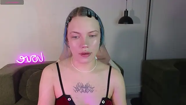 Eva Greer online show from July 13, 2026, 1:19 am