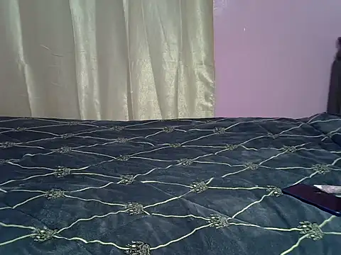 1ThirstyKitty online show from May 30, 2026, 11:35 pm