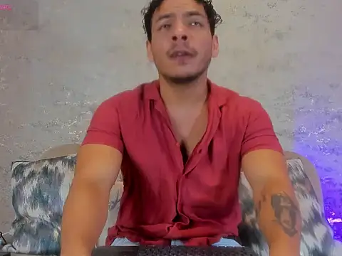OliverWyse online show from June 24, 2026, 12:20 am