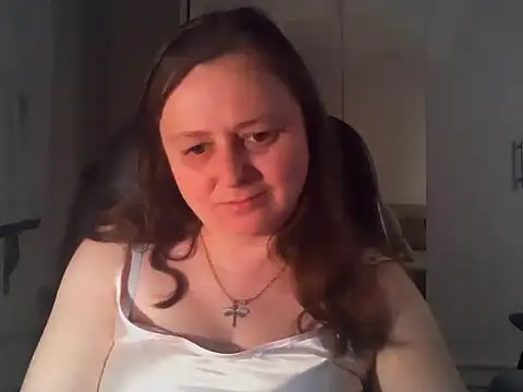 Snapshot of TaylorLovely chatting on May 30, 2026, 8:17 pm TaylorLovely online show from May 30, 2026, 8:17 pm