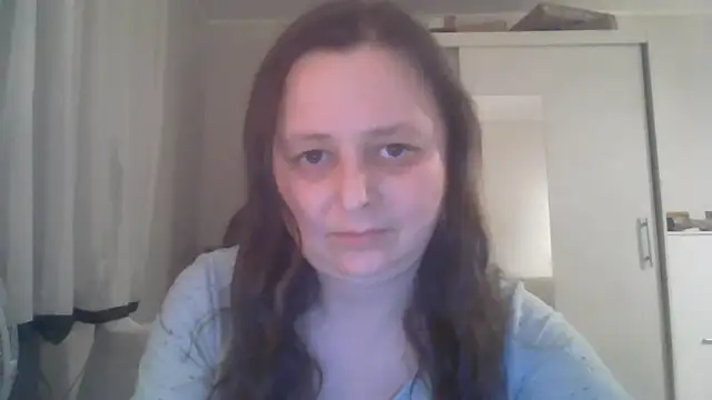 TaylorLovely online show from July 3, 2026, 8:04 pm