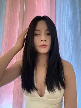 Snapshot of enen-123 chatting on May 31, 2026, 6:53 am enen-123 online show from May 31, 2026, 6:53 am