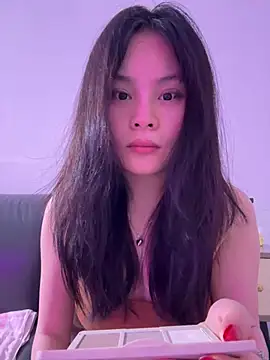 Snapshot of enen-123 chatting on June 25, 2026, 3:39 am enen-123 online show from June 25, 2026, 3:39 am