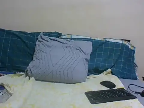 Applecute254 online show from July 7, 2026, 6:23 pm
