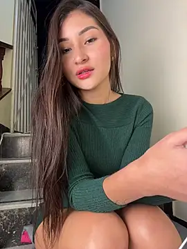 Aylin-fire online show from May 27, 2026, 2:41 am