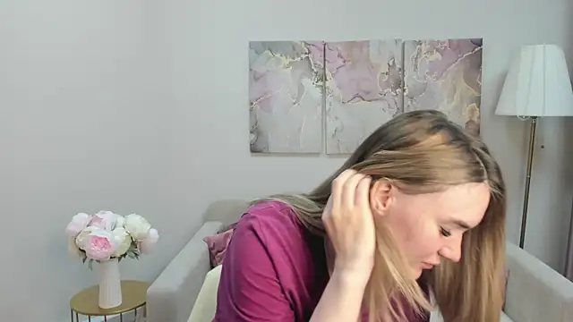 RoxyReignn online show from May 28, 2026, 10:51 pm