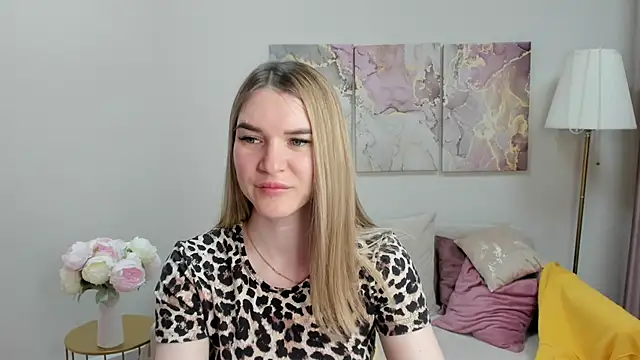 RoxyReignn online show from May 30, 2026, 10:18 pm