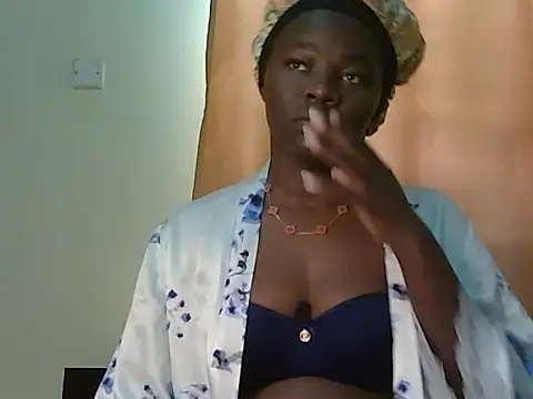 roziebeauty online show from June 22, 2026, 12:13 pm