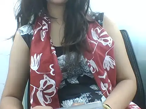 Snapshot of Avneet_ chatting on May 28, 2026, 7:27 am Avneet online show from May 28, 2026, 7:27 am