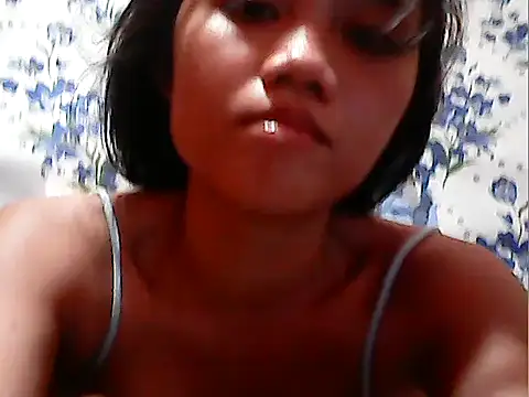 Snapshot of PINAY_SkinnyGirl123 chatting on May 28, 2026, 4:10 am PINAY SkinnyGirl123 online show from May 28, 2026, 4:10 am