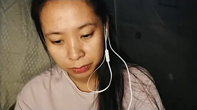 Rosy Tin online show from June 2, 2026, 2:08 pm