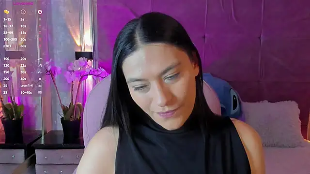 Stushaa online show from June 15, 2026, 2:41 pm