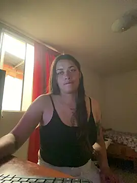 Snapshot of -Cattleya- chatting on May 31, 2026, 8:21 pm -Cattleya- online show from May 31, 2026, 8:21 pm