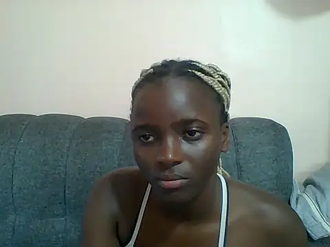 Snapshot of Beauty-Anka chatting on July 14, 2026, 10:32 am Beauty-Anka online show from July 14, 2026, 10:32 am