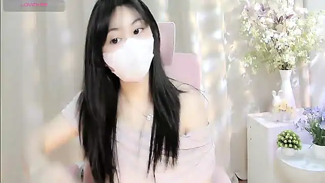 shynana online show from May 29, 2026, 1:14 am