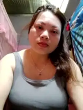 Snapshot of Qie_qir chatting on May 27, 2026, 2:52 am Qie qir online show from May 27, 2026, 2:52 am