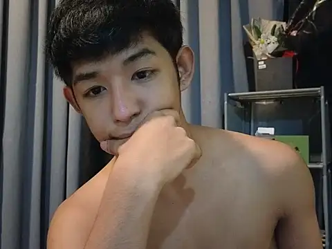 Snapshot of asiancuteguyyyy chatting on May 24, 2026, 1:16 pm asiancuteguyyyy online show from May 24, 2026, 1:16 pm