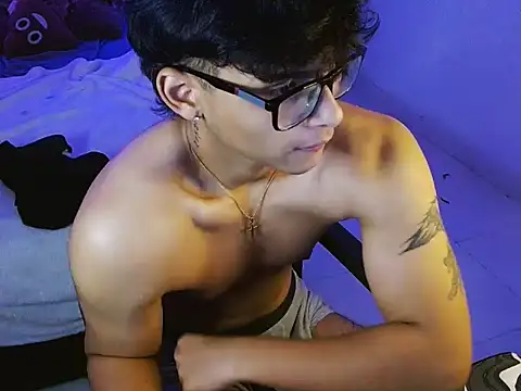 Snapshot of Mr_yisuzz chatting on May 29, 2026, 11:19 am Mr yisuzz online show from May 29, 2026, 11:19 am