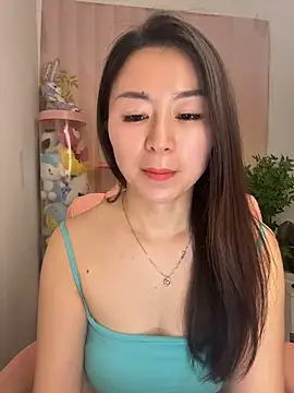 shanshan66666 online show from August 4, 2026, 4:09 pm