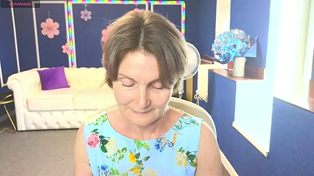 Snapshot of Mabel_Magic chatting on July 9, 2026, 1:15 pm Mabel Magic online show from July 9, 2026, 1:15 pm