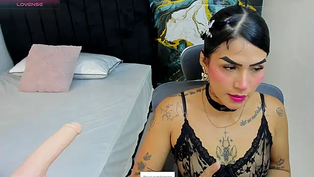 Snapshot of Alanna_Wild chatting on June 30, 2026, 5:58 pm Alanna Wild online show from June 30, 2026, 5:58 pm