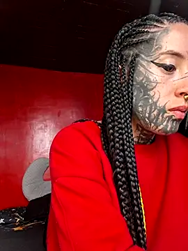 Snapshot of Venom-Luna chatting on June 18, 2026, 3:27 pm Venom-Luna online show from June 18, 2026, 3:27 pm
