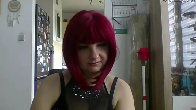 Snapshot of MeganFlirt chatting on June 1, 2026, 11:23 am MeganFlirt online show from June 1, 2026, 11:23 am