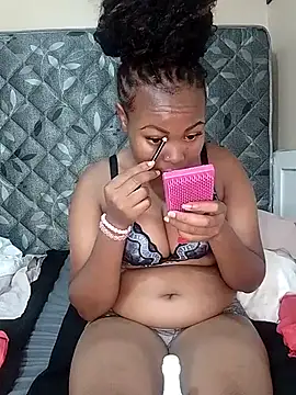 GoddessReen online show from August 3, 2026, 6:23 am