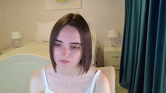 Snapshot of Daisy_Heart chatting on June 4, 2026, 4:18 am Daisy Heart online show from June 4, 2026, 4:18 am