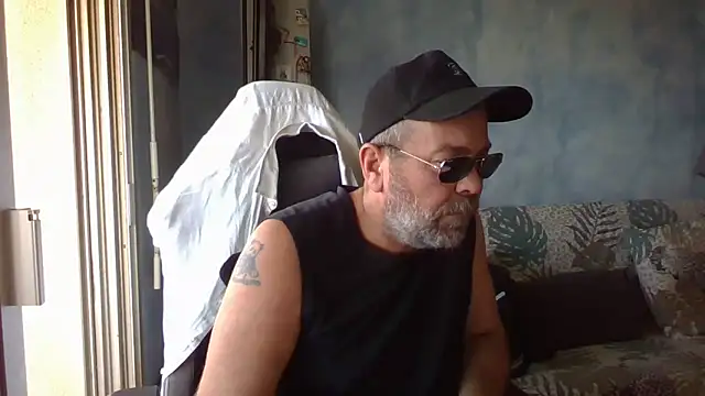 Snapshot of panda_06200 chatting on June 4, 2026, 8:20 am panda 06200 online show from June 4, 2026, 8:20 am