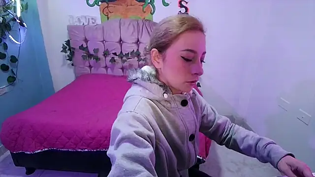 Barbie  sweet online show from July 16, 2026, 12:33 pm