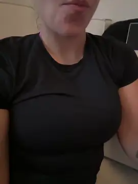 VenClea online show from June 11, 2026, 6:50 pm