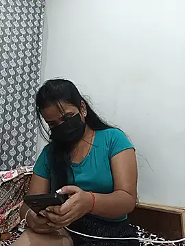 Snapshot of Riya_hot8 chatting on July 9, 2026, 8:29 am Riya hot8 online show from July 9, 2026, 8:29 am