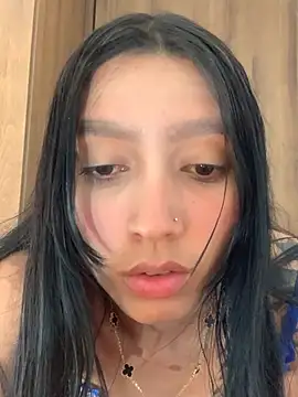Snapshot of chiara_8 chatting on May 31, 2026, 7:15 am chiara 8 online show from May 31, 2026, 7:15 am