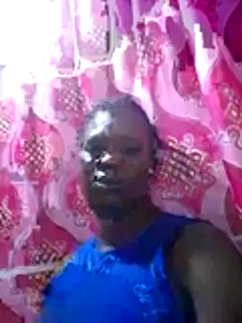 sexychumvi online show from June 17, 2026, 6:09 pm